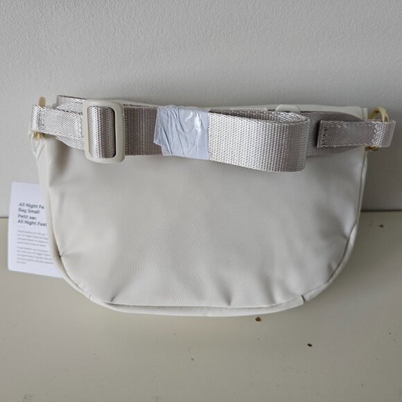 NWT LULULEMON LTIV/GOLD Light Ivory Gold All Night Festival Bag Small 2L - Picture 4 of 14